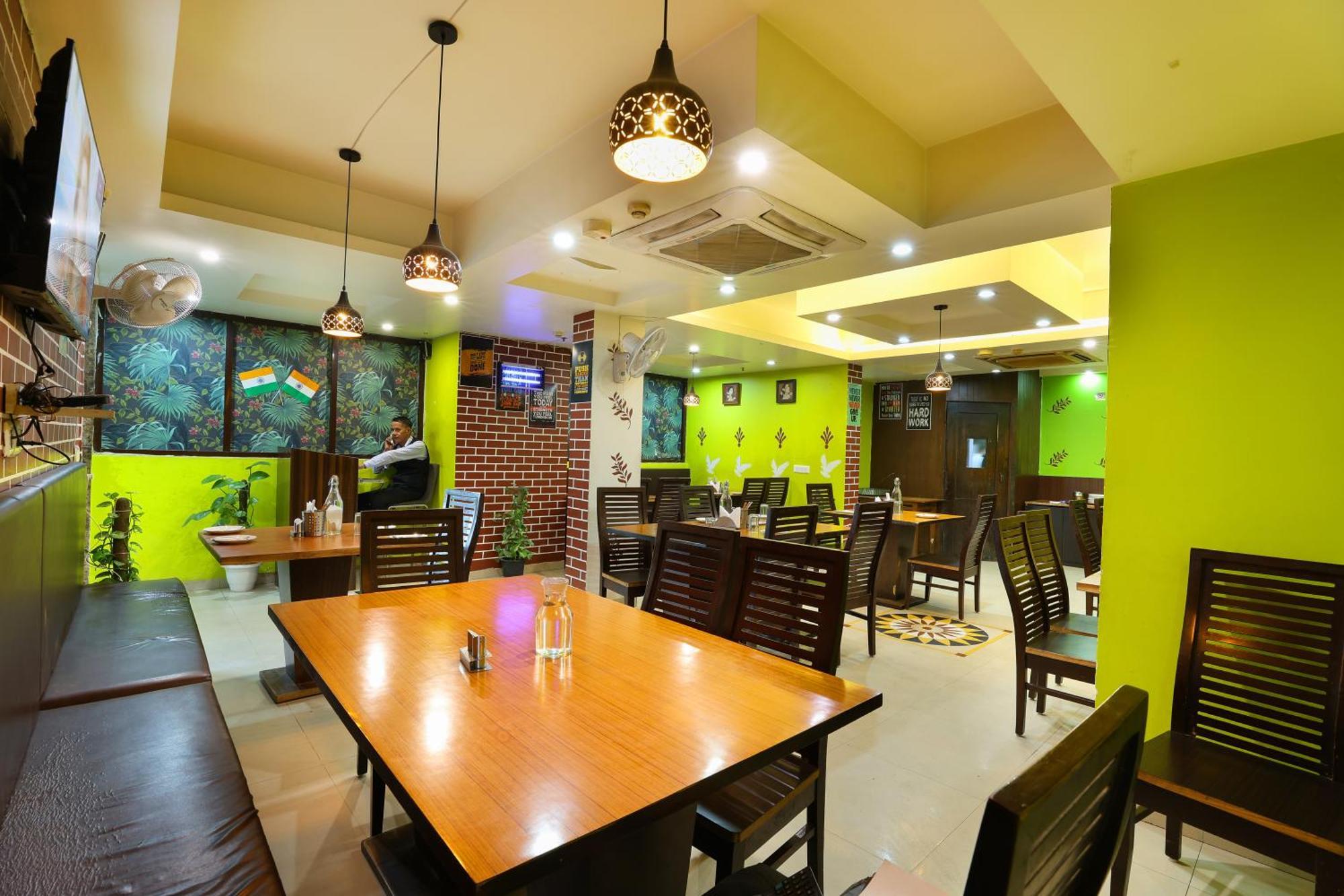 新德里机场大酒店 外观 照片